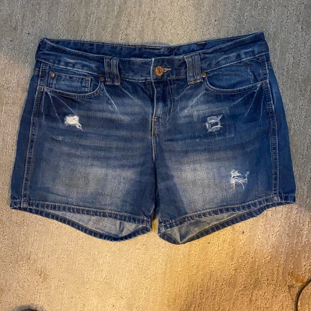 GAP shorts